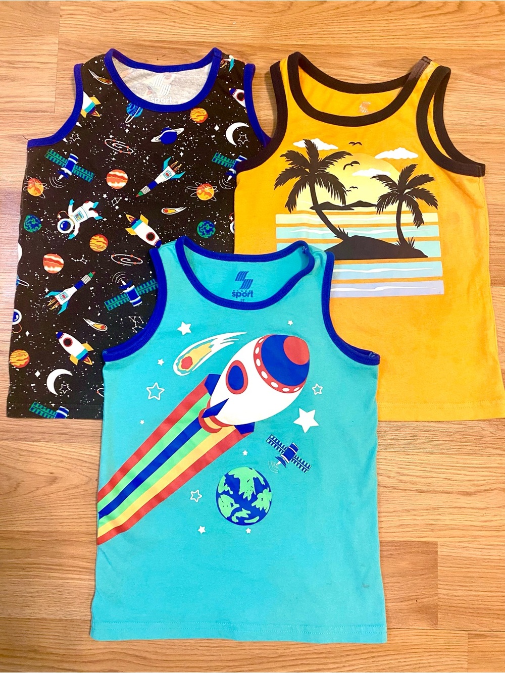 🪐5T BOYS TANKTOPS SLEEVELESS SHIRTS BUNDLE SPACE SUMMER TEES COTTON BRIGHT LOT